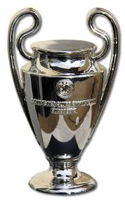 Champions_League_Pokal.jpg